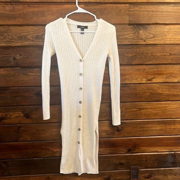 cream colored long sleeve dresss with slits - Picture 3 of 3